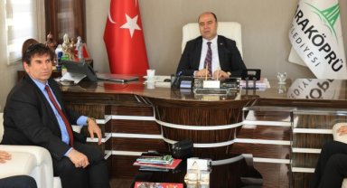 Karaköprü Belediye Başkanı Nihat Çiftçi'den Yazar Muharrem Çelik'e Ziyaret