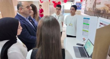 Karaköprü'de Bilimle Büyüyen Bir Gelecek: Başkan Çiftçi Fen Lisesi'ndeydi