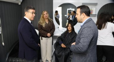 Siverek'te Dezavantajlı Kadınlar ve Öğrenciler İçin Millet Kadın Kuaförü Açıldı