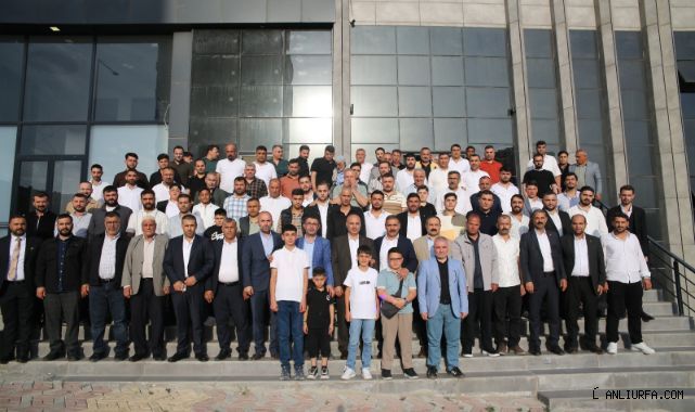 AK Parti'den Sonra En Kalabalık Bayramlaşma Emin Yetim'in Oldu