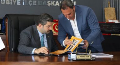 Eyyüpoğlu'ndan Eyyübiye İlçe Başkanlığı Ziyareti: Teşkilat Çalışmaları Değerlendirildi