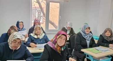Haliliye Belediyesi Kadınlara Yönelik Kurs ve Kreş Hizmetlerini Sürdürüyor