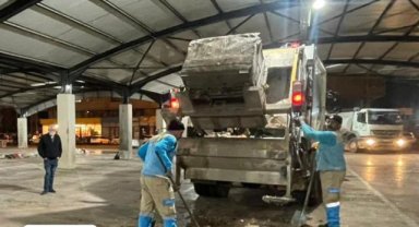 Haliliye'de Pazar Sonrası Kapsamlı Temizlik Çalışmaları Devam Ediyor