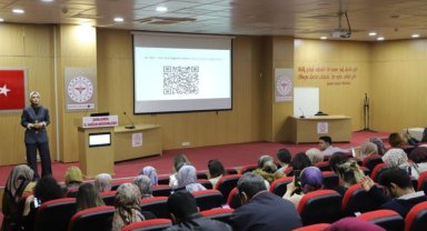 Şanlıurfa'da Aile Sağlığı Çalışanlarına Güncel Yaklaşımlar Eğitimi Verildi