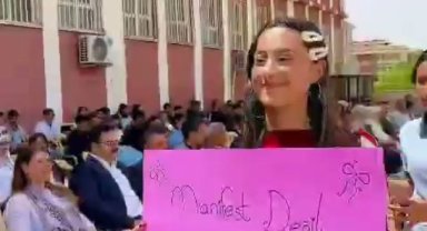 Viranşehir Gazi Anadolu Lisesi'nde Düşünce, Sanat ve Müzik Şöleni Düzenlendi